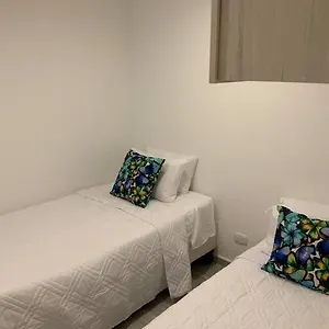 https://apto-a-5-min-del-centro-hist-y-playa-de-marbella.cartagena-hotels.org